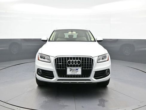 Used 2016 Audi Q5 2.0T Premium Plus w/ Technology Package image 2