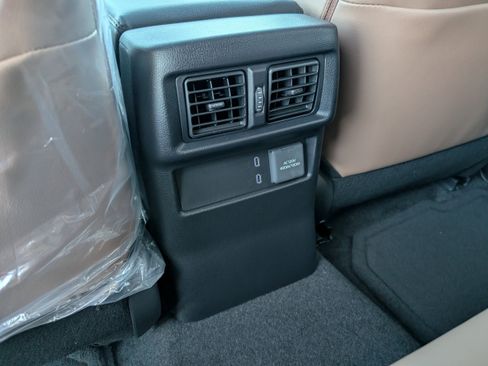 New 2025 Toyota 4Runner Limited image 29