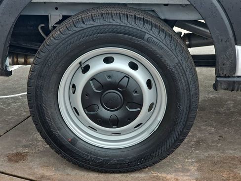 New 2026 Ford Transit 150 148 Medium Roof image 37