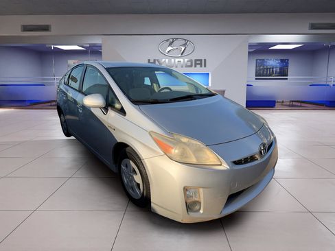 Used 2011 Toyota Prius Two FWD image 4