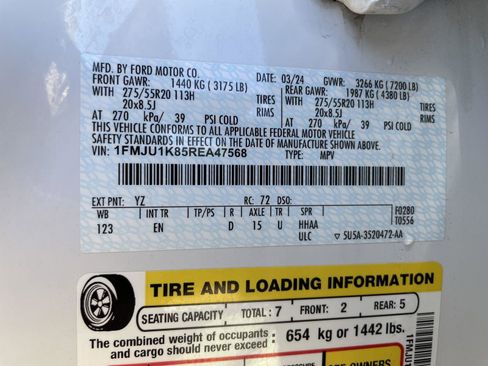 Used 2024 Ford Expedition Limited RWD image 11