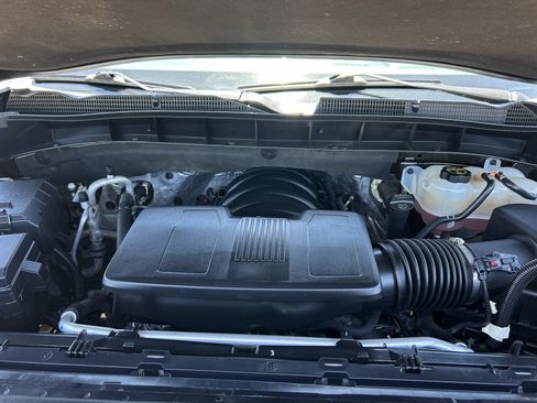 Certified 2025 GMC Sierra 1500 SLT RWD image 32
