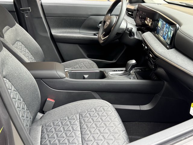 New 2027 Nissan Kicks SV AWD/4WD image 5