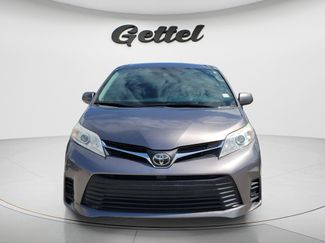 Used 2020 Toyota Sienna LE FWD video 2