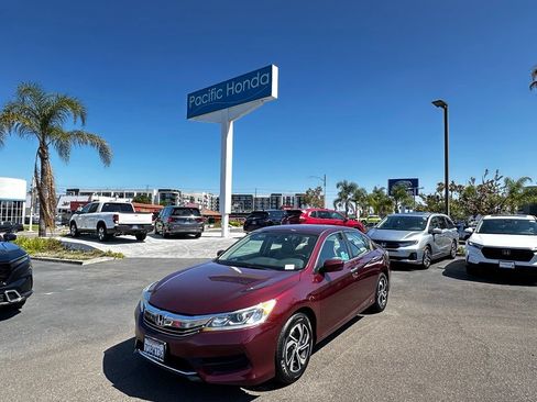 Used 2016 Honda Accord LX image 2