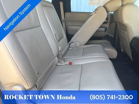 Used 2017 Toyota Sequoia Limited w/ Safety & Convenience Package AWD/4WD image 12