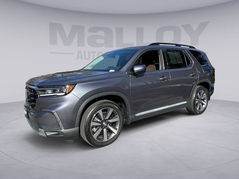 Used 2024 Honda Pilot Elite image 1