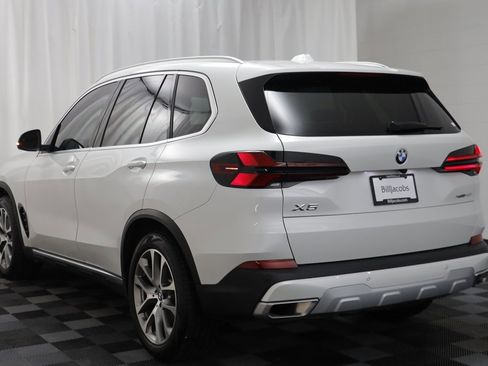 Certified 2026 BMW X5 xDrive40i w/ Climate Comfort Package image 15