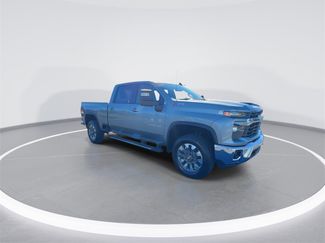 New 2026 Chevrolet Silverado 2500 LT w/ Safety Package video 2