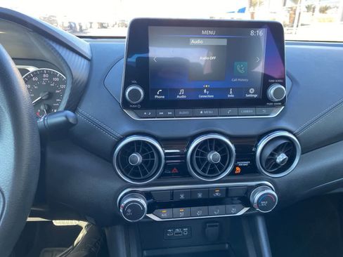 Used 2023 Nissan Sentra SV FWD image 18