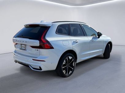 New 2026 Volvo XC60 B5 Plus w/ Protection Package Premier