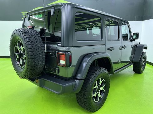 Used 2018 Jeep Wrangler Unlimited Rubicon AWD/4WD image 10