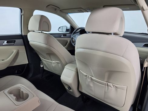 Used 2016 Hyundai Sonata SE FWD image 41