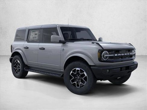 New 2026 Ford Bronco Outer Banks AWD/4WD image 7