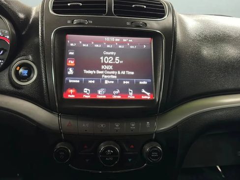 Used 2016 Dodge Journey Crossroad FWD image 16