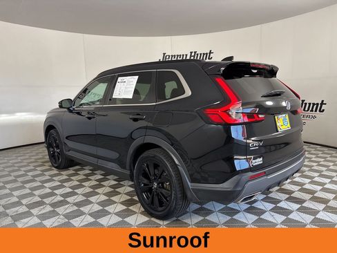 Used 2023 Honda CR-V Sport Touring image 7
