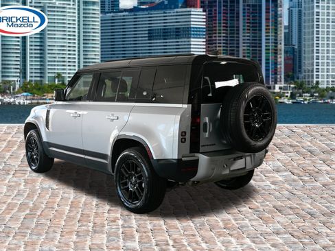 Used 2023 Land Rover Defender 110 S AWD/4WD image 12