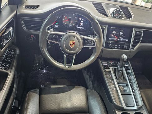 Used 2018 Porsche Macan S AWD/4WD image 29