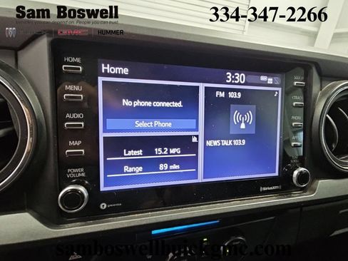 Used 2021 Toyota Tacoma TRD Off-Road w/ Technology Package AWD/4WD image 13