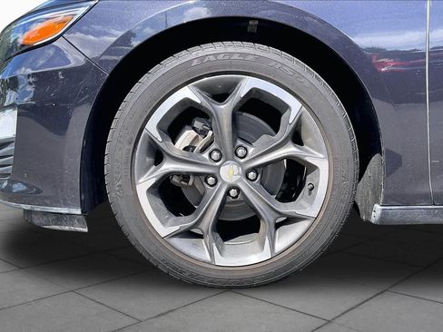 Used 2022 Chevrolet Malibu LT FWD image 10