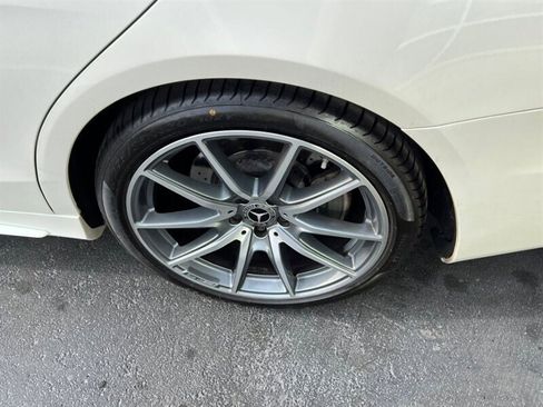 Used 2019 Mercedes-Benz S 560 4MATIC Sedan image 13