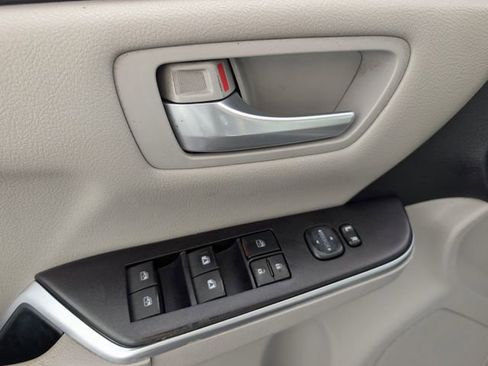 Used 2017 Toyota Camry LE w/ Protection Package (Q2) image 16