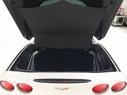 Used 2008 Chevrolet Corvette Coupe w/ Preferred Equipment Group image 24