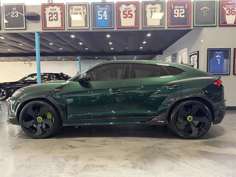 Used 2024 Lamborghini Urus S image 4
