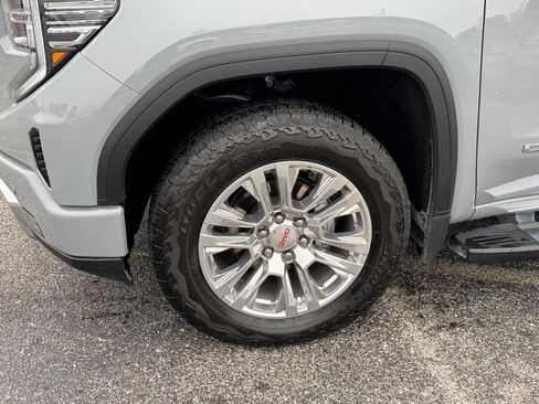 Certified 2025 GMC Sierra 1500 Denali image 8