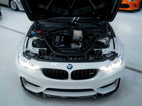 Used 2019 BMW M4 CS w/ Executive Package image 92