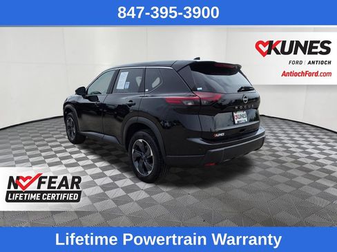 Used 2025 Nissan Rogue SV FWD image 5