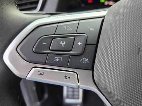 New 2026 Volkswagen Atlas Peak Edition AWD/4WD image 17