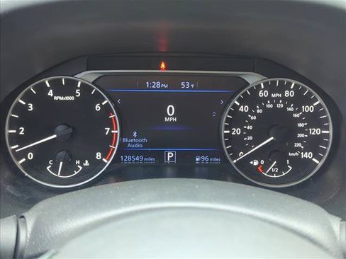 Used 2021 Nissan Altima 2.5 SR w/ SR Premium Package FWD image 11