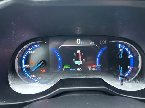 Certified 2024 Toyota RAV4 LE image 9