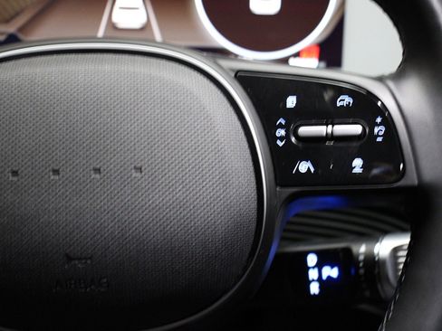 Used 2024 Hyundai Ioniq 5 SEL image 25