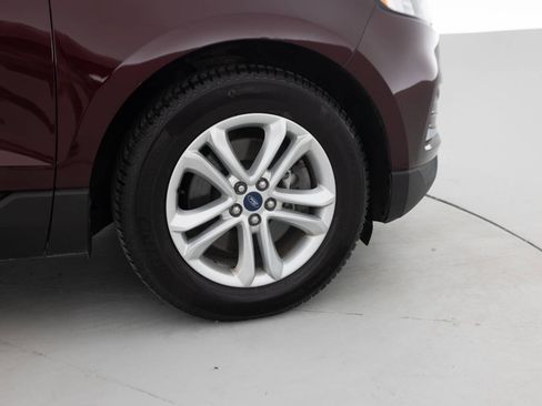 Used 2020 Ford Edge SEL w/ Convenience Package AWD/4WD image 19