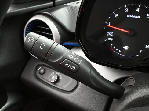 Used 2024 Chevrolet Trax LS w/ LS Convenience Package FWD image 28