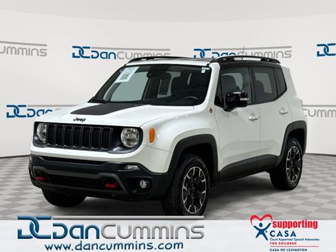 Used 2023 Jeep Renegade Trailhawk AWD/4WD image 1