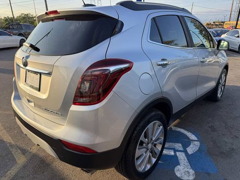 Used 2020 Buick Encore Preferred FWD image 5