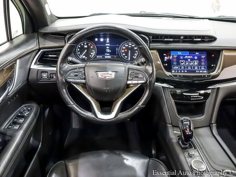 Used 2023 Cadillac XT6 Premium Luxury w/ Platinum Package AWD/4WD image 19