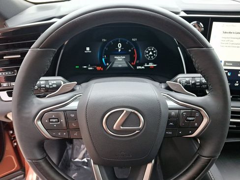 Certified 2025 Lexus RX 350 Premium AWD/4WD image 18