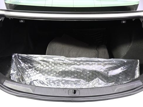 Used 2019 Buick LaCrosse Premium w/ Driver Confidence Package II image 19