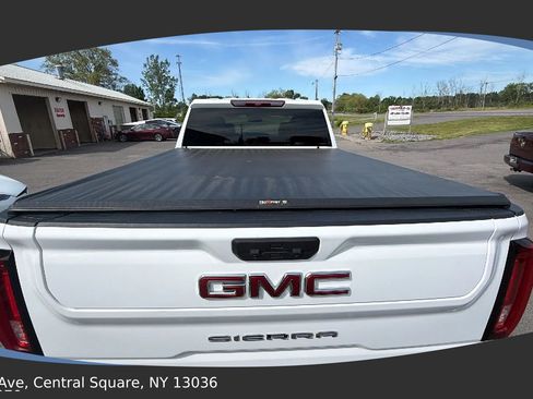 Used 2022 GMC Sierra 2500 AT4 w/ Gooseneck/5TH Wheel Package AWD/4WD image 6
