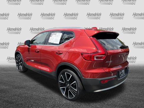 Certified 2024 Volvo XC40 B5 Ultimate w/ Protection Package Premier AWD/4WD image 8