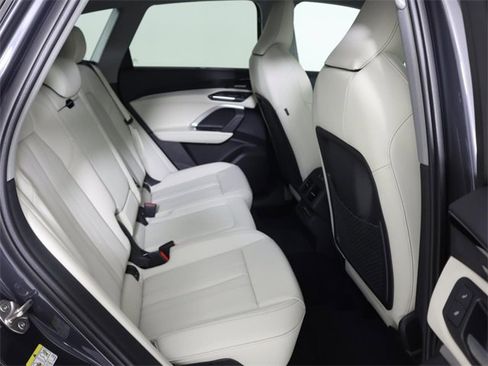 New 2025 Audi Q5 Premium Plus image 14