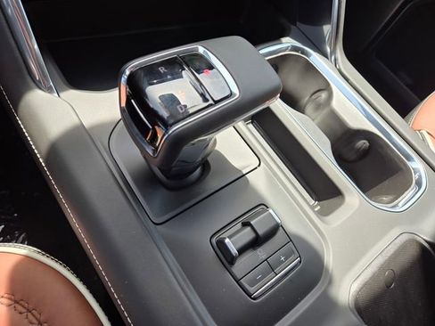 New 2026 GMC Sierra 1500 Denali Ultimate AWD/4WD image 15
