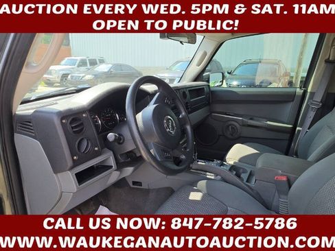 Used 2006 Jeep Commander 4WD image 10