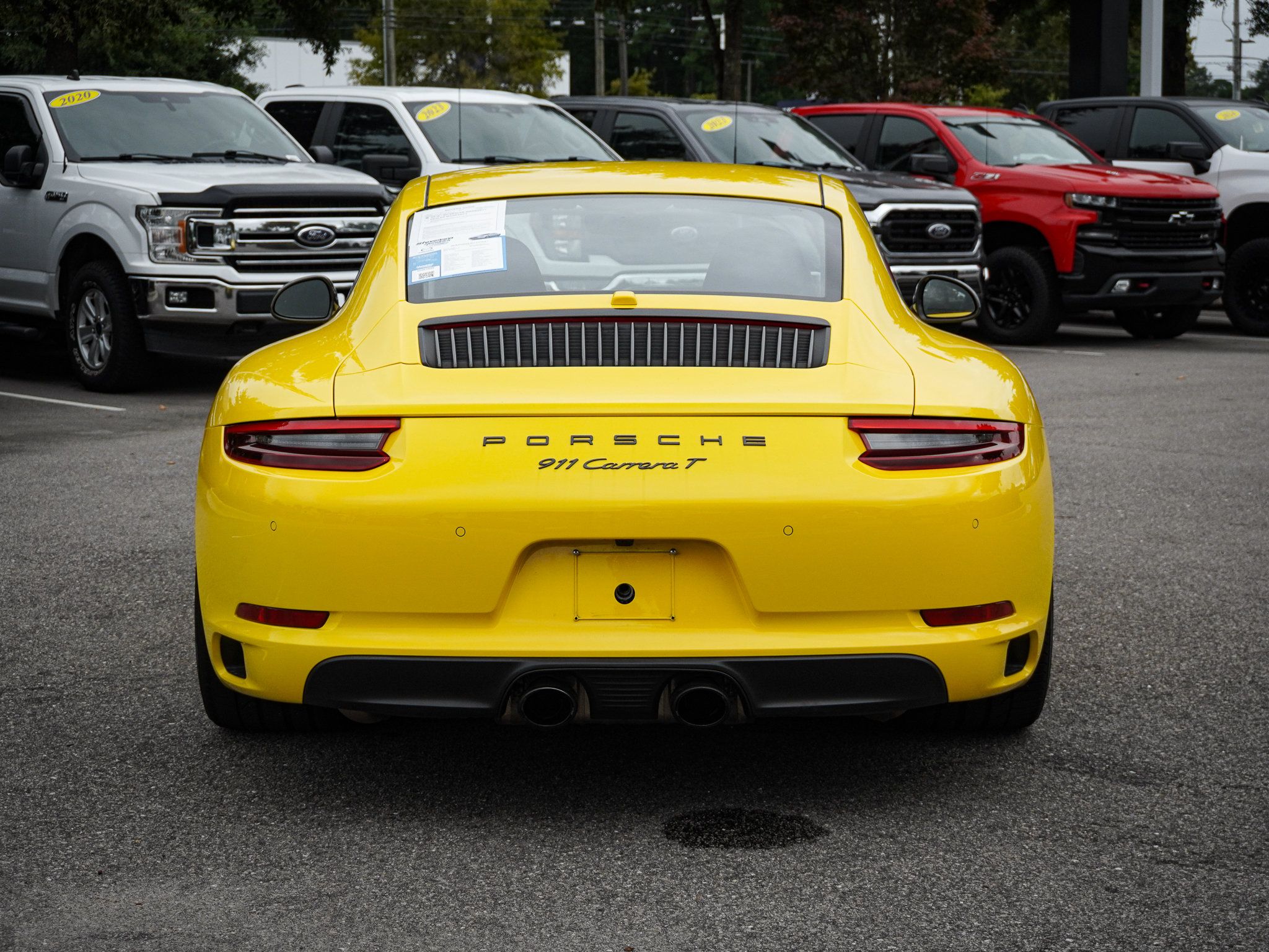 Used 2018 Porsche 911 Carrera T RWD image 9