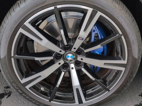 Used 2024 BMW 530i w/ M Sport Package RWD image 13