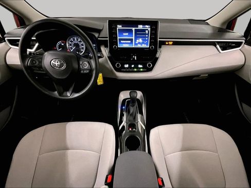 Used 2021 Toyota Corolla LE image 14